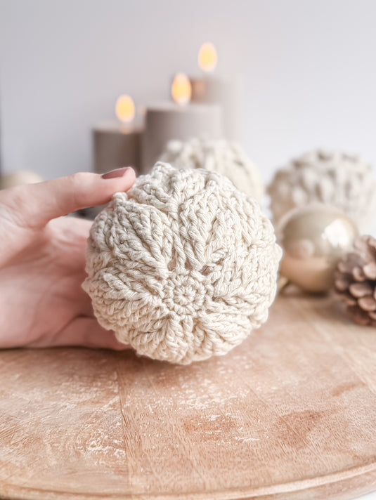Ornament Stelle Kerstbal 8 cm