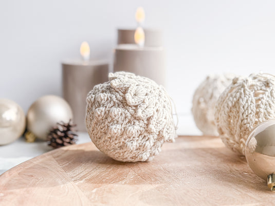 Ornament Bell Kerstbal 8 cm
